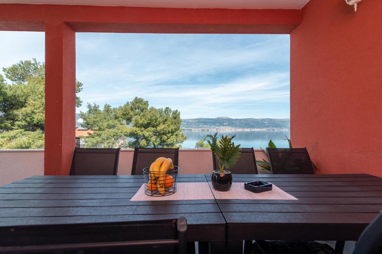 Holiday Villa Nostra Trogir Eksteriør bilde