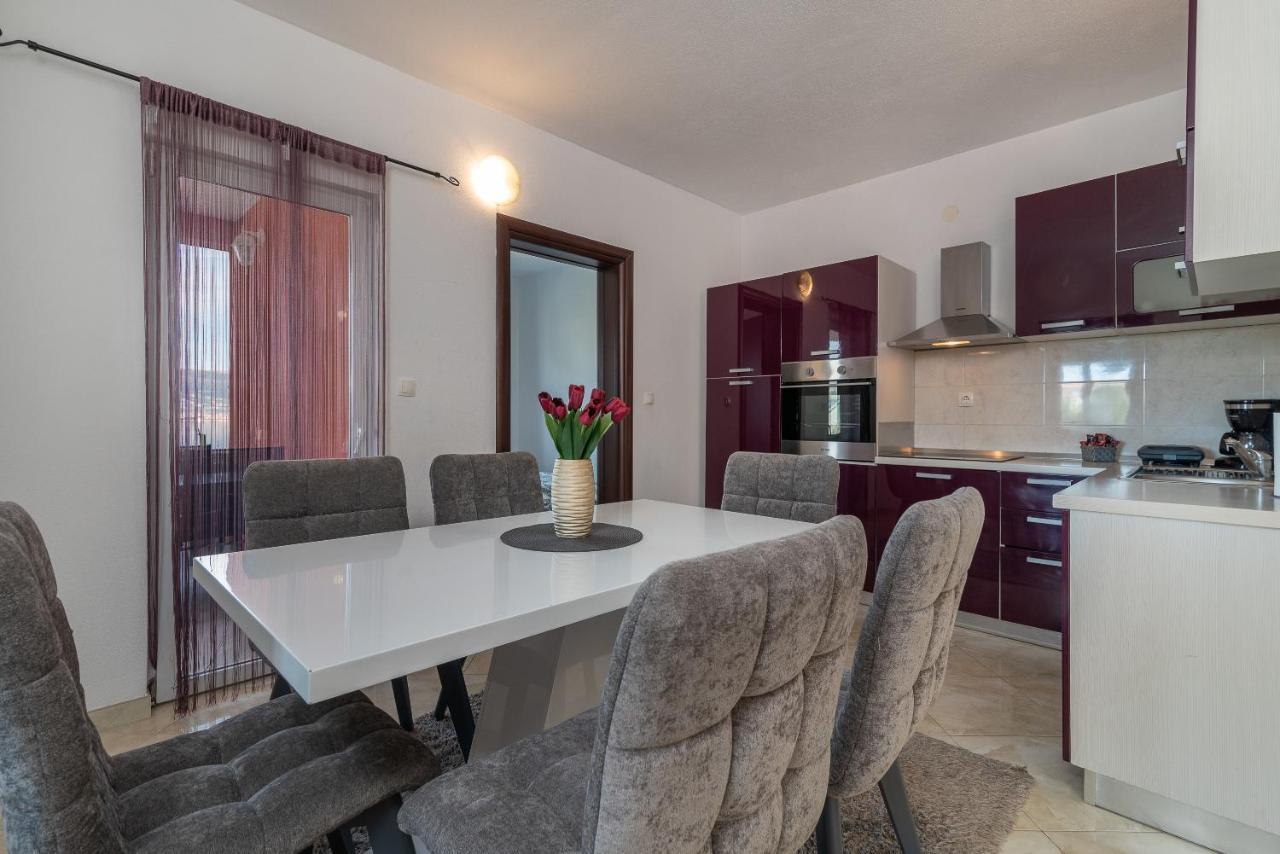 Holiday Villa Nostra Trogir Eksteriør bilde